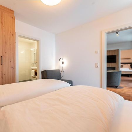 Falken Suites Top 4 Kaprun Eksteriør billede
